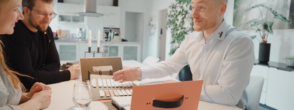 sequence-01.00_00_18_16.still002 Find de helt rigtige gardiner