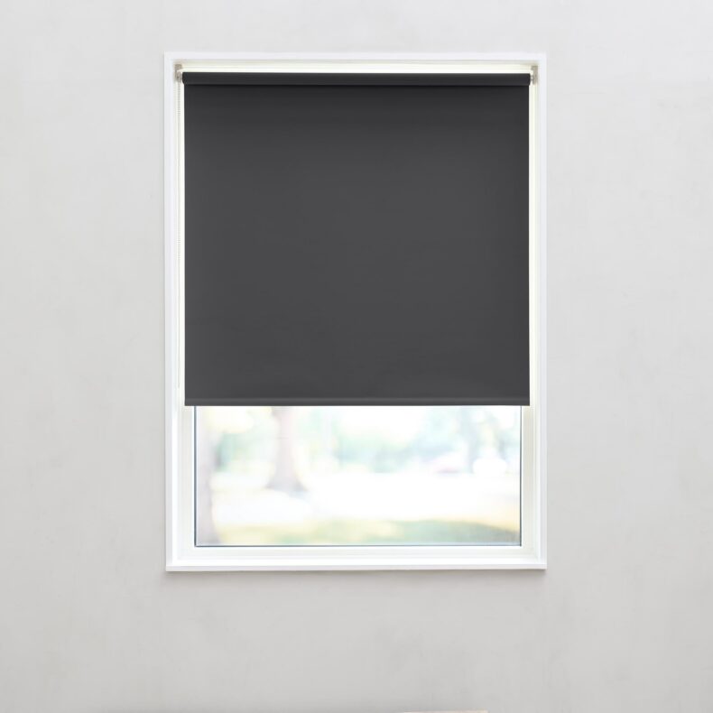 DEBEL_Vida_RLB_Charcoal-BO_01_web Vida rullegardin mørklægning