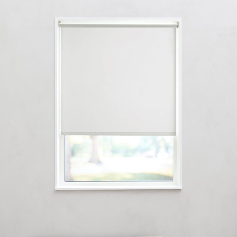 DEBEL_Vida_RLB_Offwhite-DL_01_web Vida rullegardin