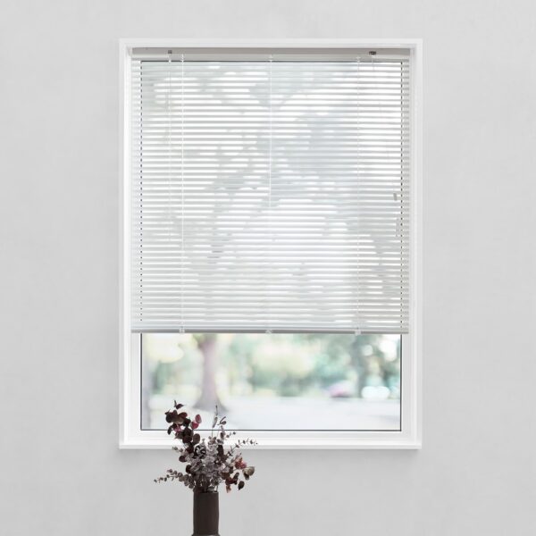 Debel_Twist_VNB_Hvid_01_web Twist alu-persienne